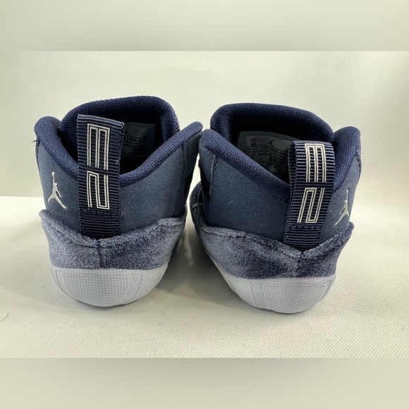 ⭐️HOST PICK⭐️NIKE Jordan11 Crib Bootie Midnight Navy Blue Size:4C Brand New WBOX - Picture 5 of 10